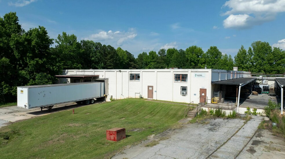 More Photos Of 584 Highway 28 S, Abbeville Warehouse For Lease