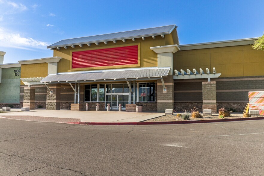 More Photos Of 1976 W Baseline Rd, Phoenix Storefront For Sale