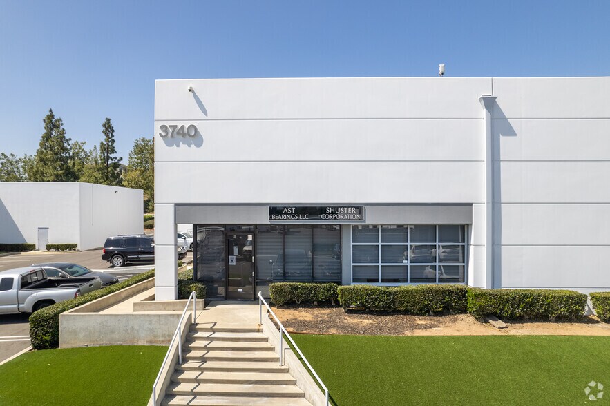 More Photos Of 3910 Prospect Ave, Yorba Linda Unknown For Lease