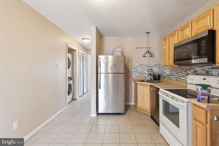 More Photos Of 2022 N Woodstock St, Philadelphia Apartments For Sale