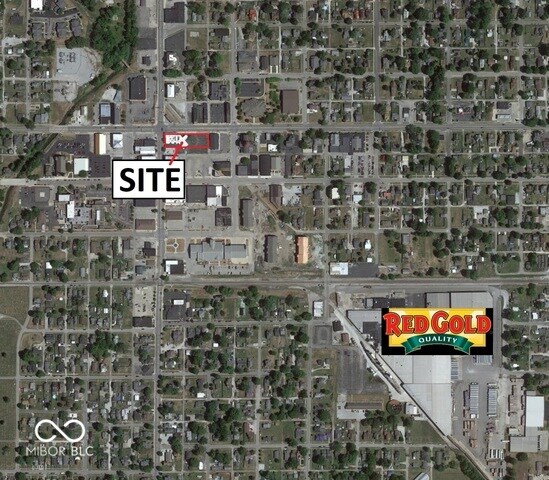 More Photos Of 101 S Anderson St, Elwood Restaurant For Sale