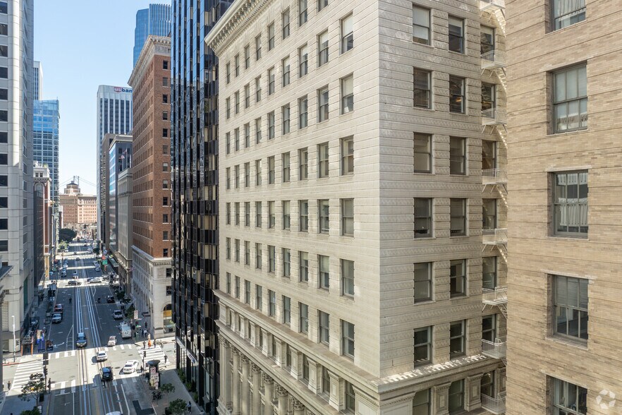 More Photos Of 433 California St, San Francisco Office For Lease
