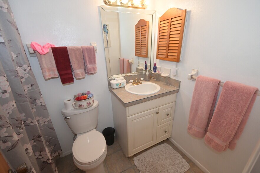 More Photos Of 2101 S Goldenrod Rd, Orlando Storefront For Sale