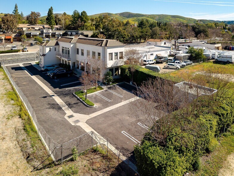 More Photos Of 1868 E Thousand Oaks Blvd, Thousand Oaks Medical For Sale
