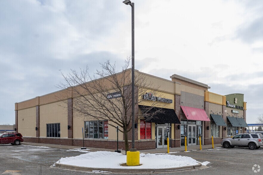 More Photos Of 36808-36824 Van Dyke Ave, Sterling Heights Storefront For Lease