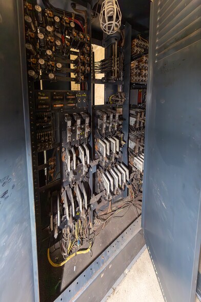 More Photos Of 250 Kapili St, Honolulu Apartments For Sale