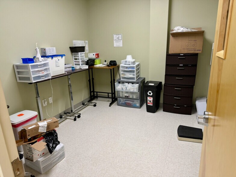 More Photos Of 514 Mary Esther Cut, Fort Walton Beach Office For Sale