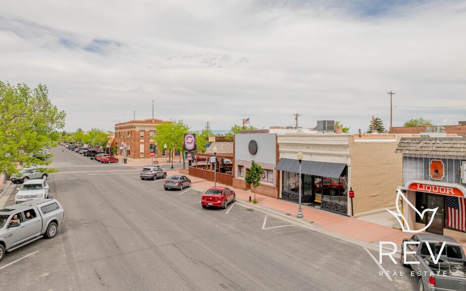 More Photos Of 117 S Bent St, Powell General Retail For Sale