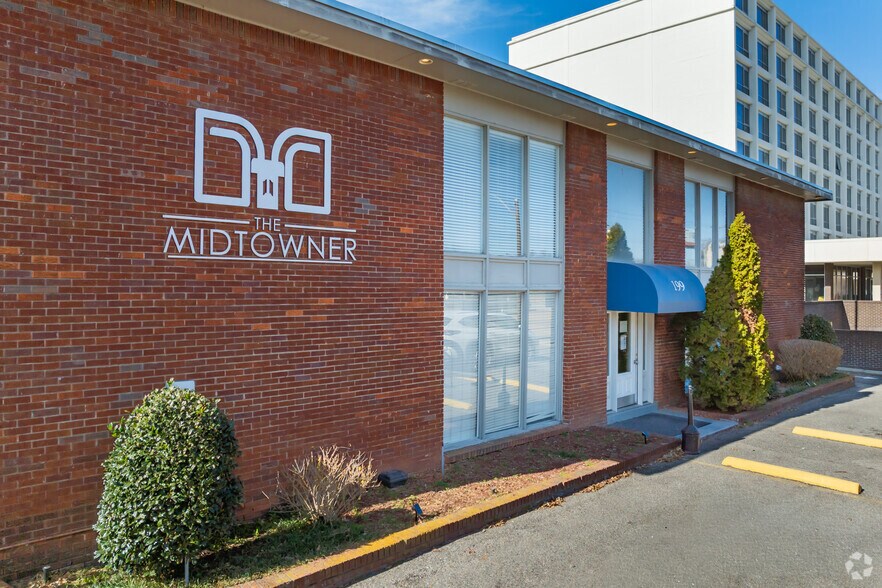 More Photos Of 199 S McLean Blvd, Memphis Apartments For Sale