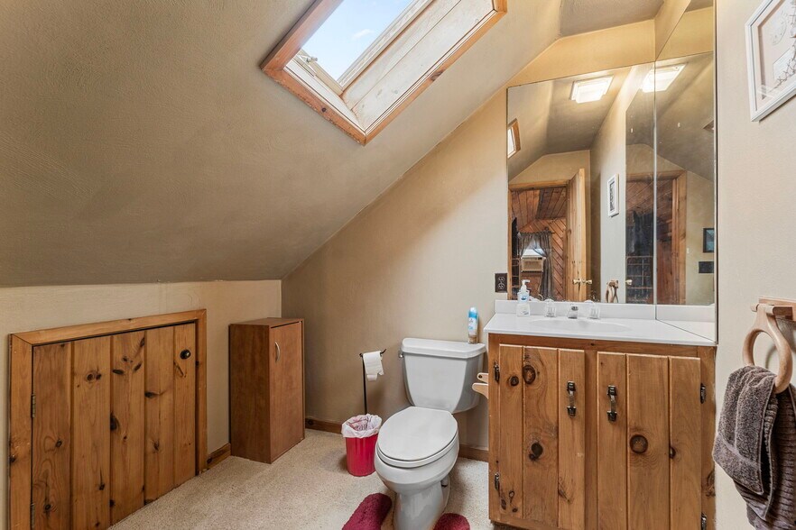 More Photos Of 365 Meade Rd, Susquehanna Specialty For Sale