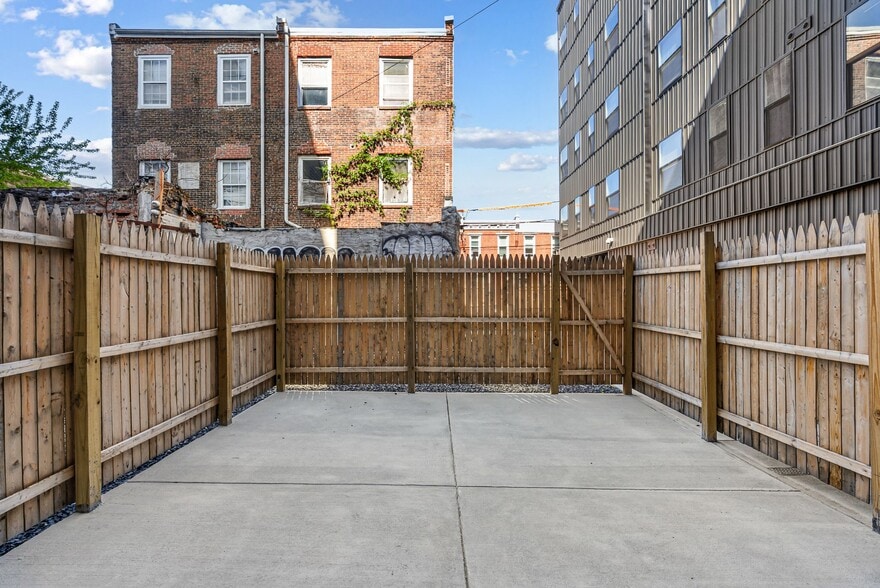 More Photos Of 1924 N Front St, Philadelphia Apartments For Lease
