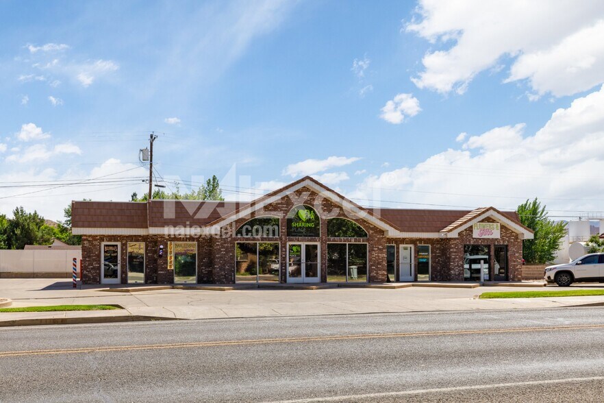 Primary Photo Of 2711 Santa Clara Dr, Santa Clara General Retail For Sale