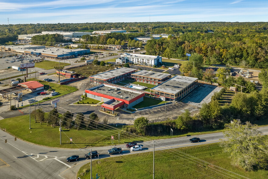 Primary Photo Of 1002 Columbus Pky, Opelika Land For Sale