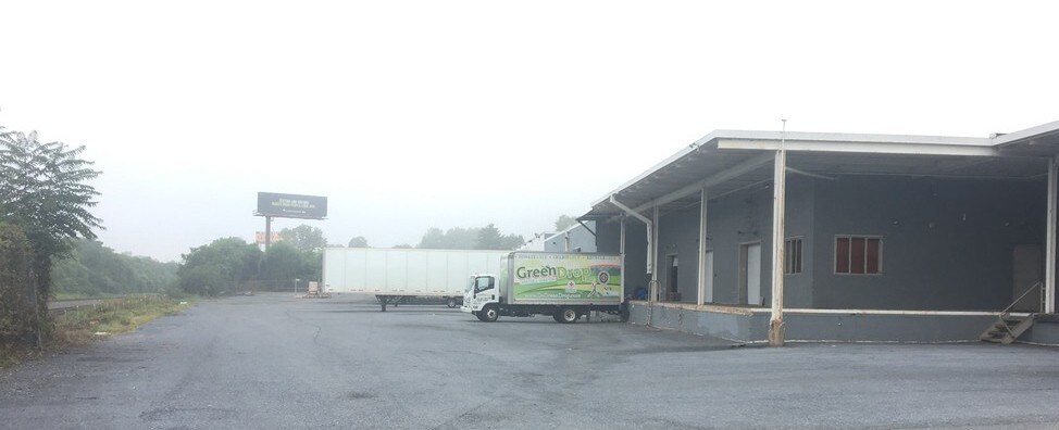 More Photos Of 808 S 26th St, Harrisburg Warehouse For Lease