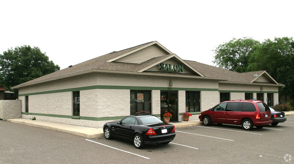 More Photos Of 325-337 NW Northdale Blvd, Coon Rapids Freestanding For Sale