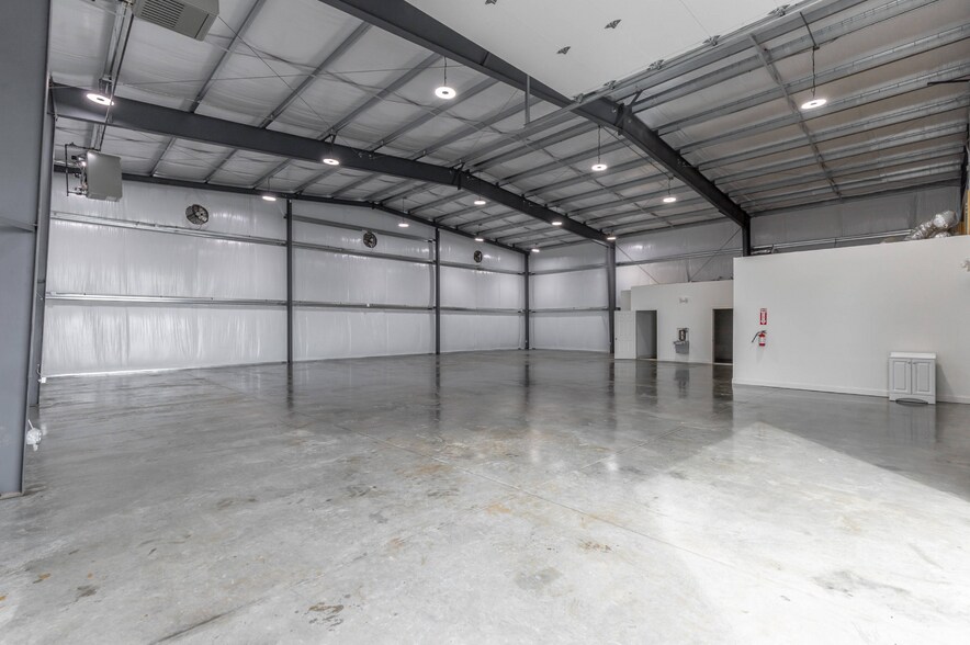 More Photos Of 3907 Caine Ln, Chattanooga Warehouse For Sale