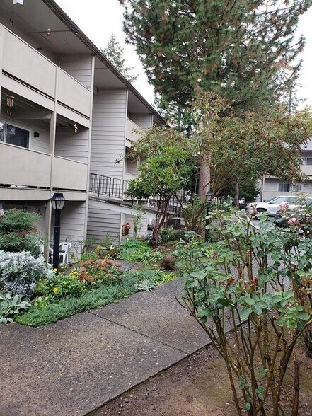 More Photos Of 1111 NE 122nd Ave, Portland Apartments For Sale