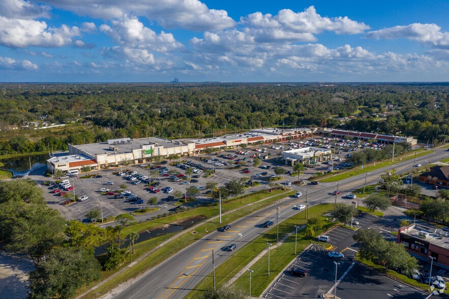 More Photos Of 413 S Chickasaw Trl, Orlando Unknown For Lease