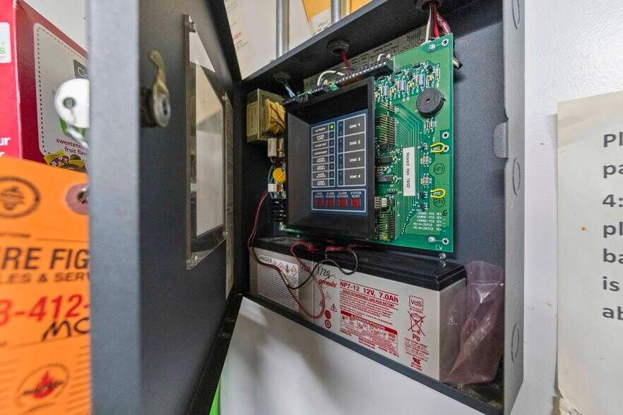 More Photos Of 705 E Warrington Ave, Pittsburgh Office Residential For Sale