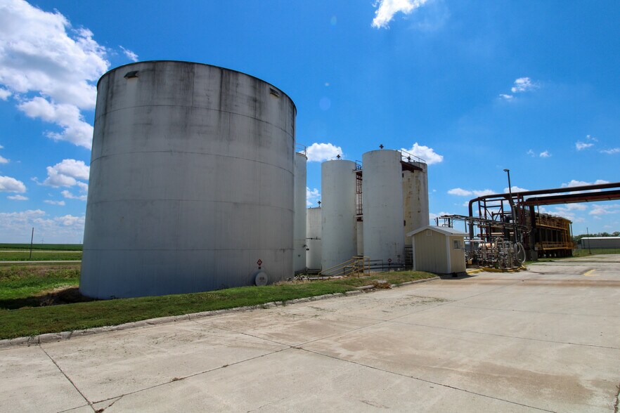 More Photos Of 6059 159th St, Galva Food Processing For Sale