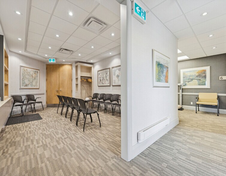 More Photos Of 1110 Sheppard Ave E, Toronto Medical For Sale