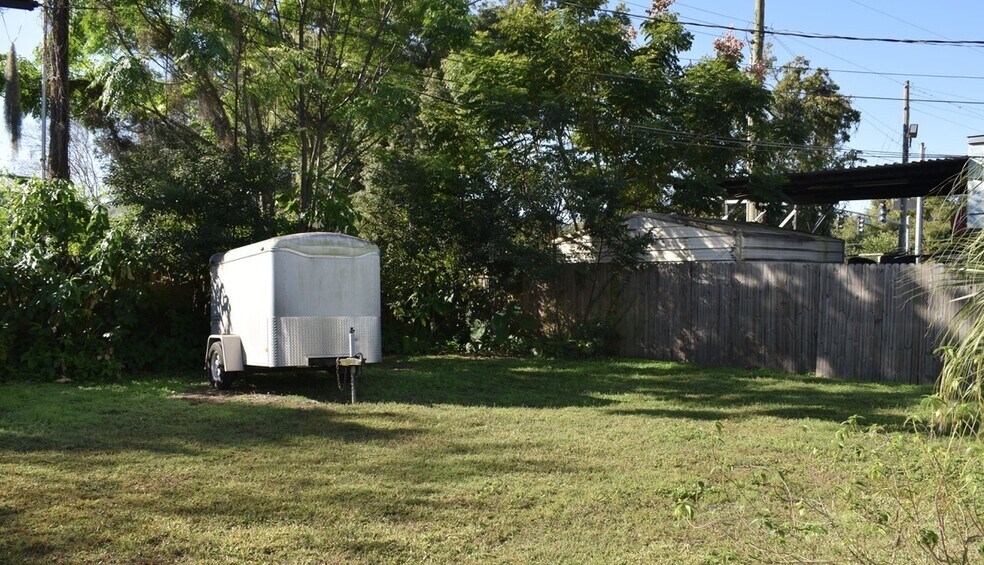 More Photos Of 1304 S Florida Ave, Lakeland General Retail For Sale