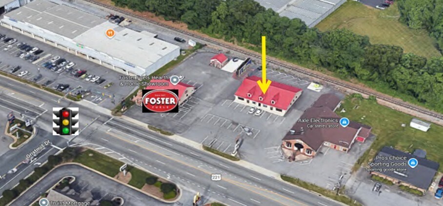 More Photos Of 17912 Forest Rd, Forest Storefront Retail Office For Lease