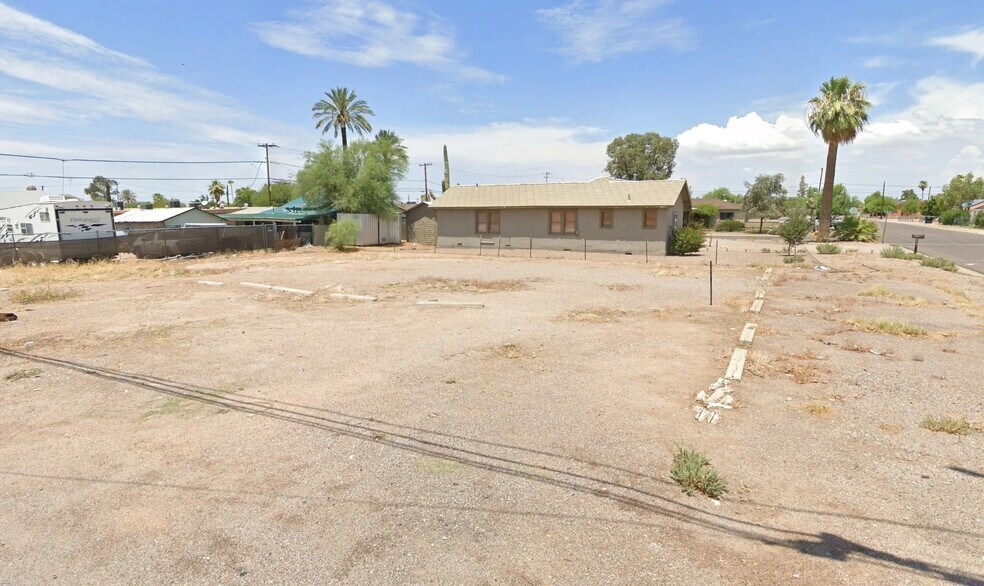 More Photos Of 116-118 E Florence Blvd, Casa Grande Freestanding For Lease