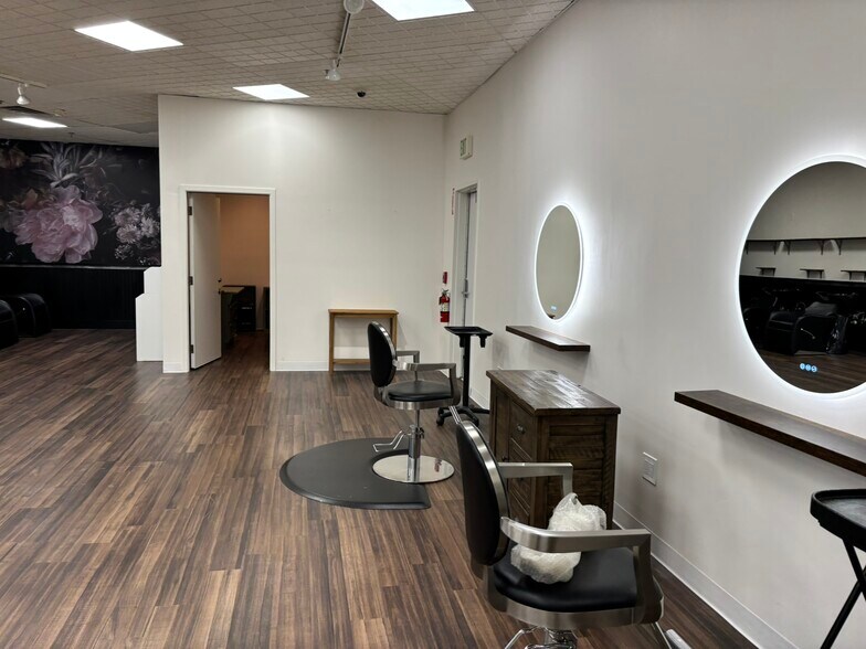 More Photos Of 451-465 Canyon del Rey Blvd, Del Rey Oaks Unknown For Lease