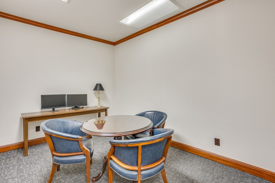 More Photos Of 4201 Gateway Dr, Colleyville Office For Sale