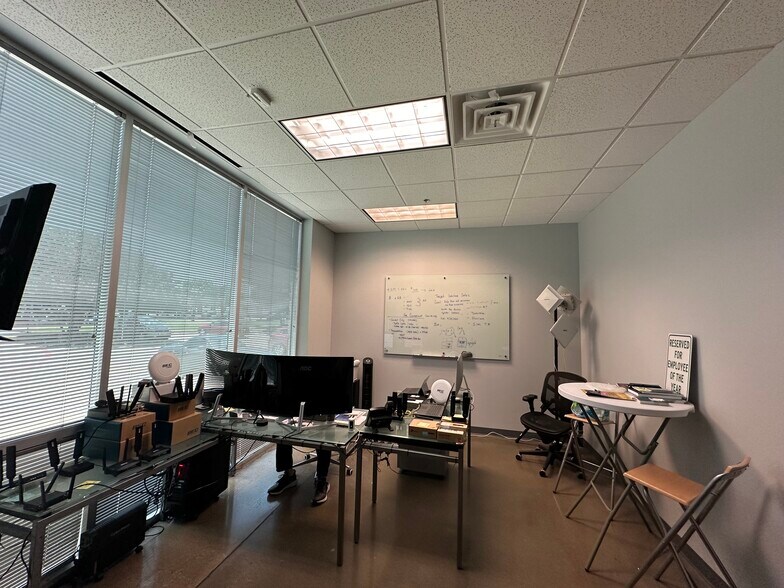 More Photos Of 3301 Matrix Dr, Richardson Research And Development For Sale