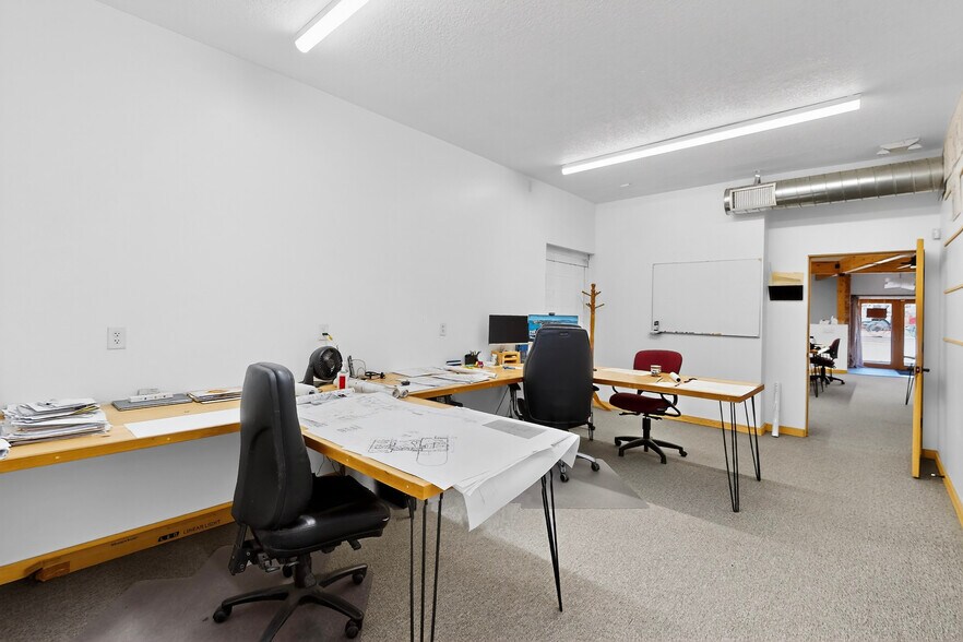 More Photos Of 314 El Pueblo Rd NW, Albuquerque Warehouse For Lease