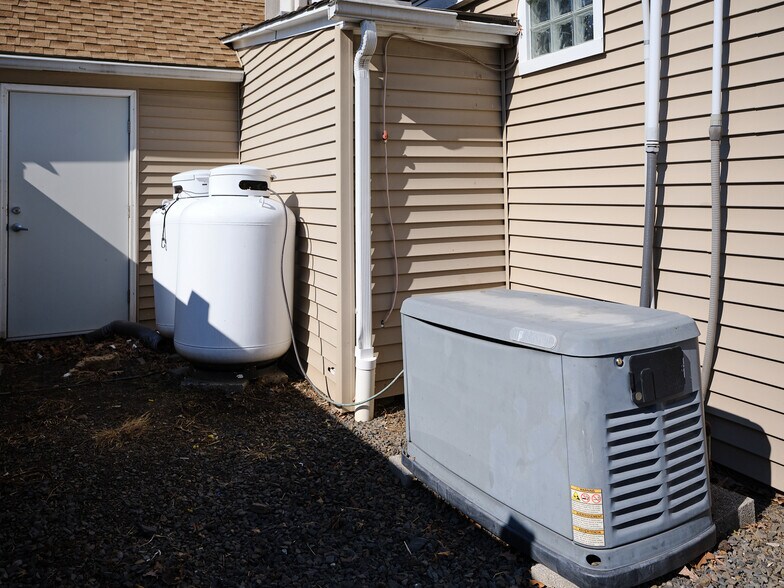 More Photos Of 6705 Easton Rd, Pipersville General Retail For Sale