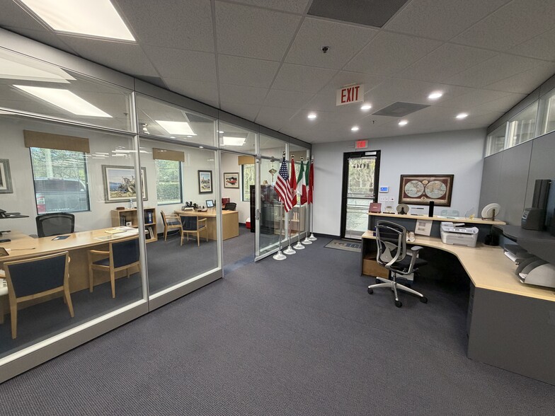 More Photos Of 2875 Jupiter Park Dr, Jupiter Light Manufacturing For Sale