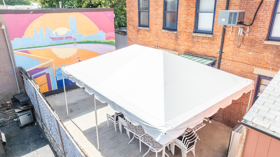 More Photos Of 336 Monmouth St, Newport Restaurant For Sale