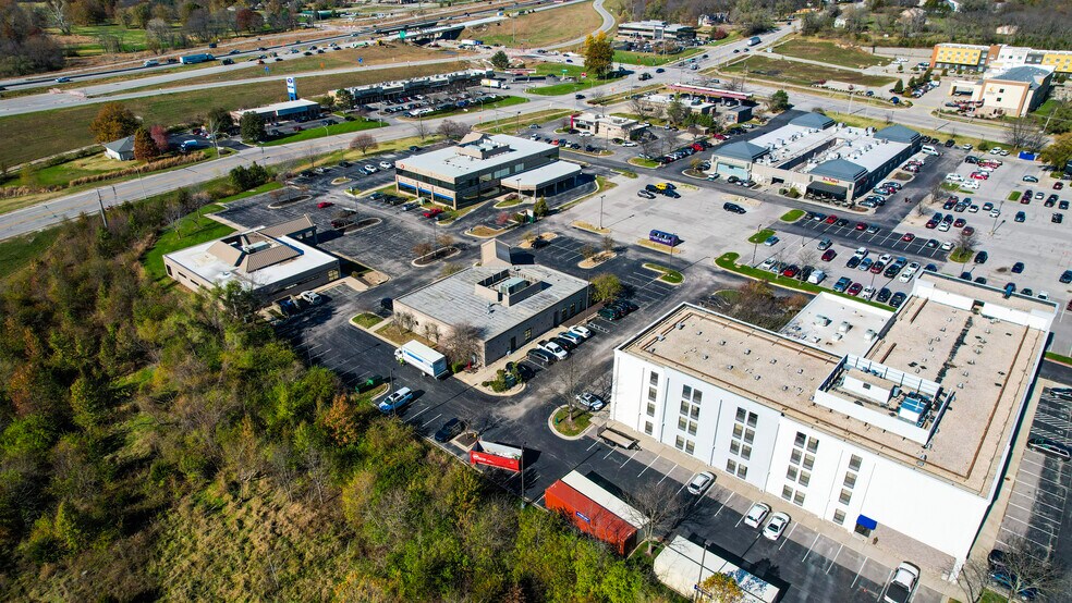 More Photos Of 16663 Midland Dr, Shawnee Medical For Sale