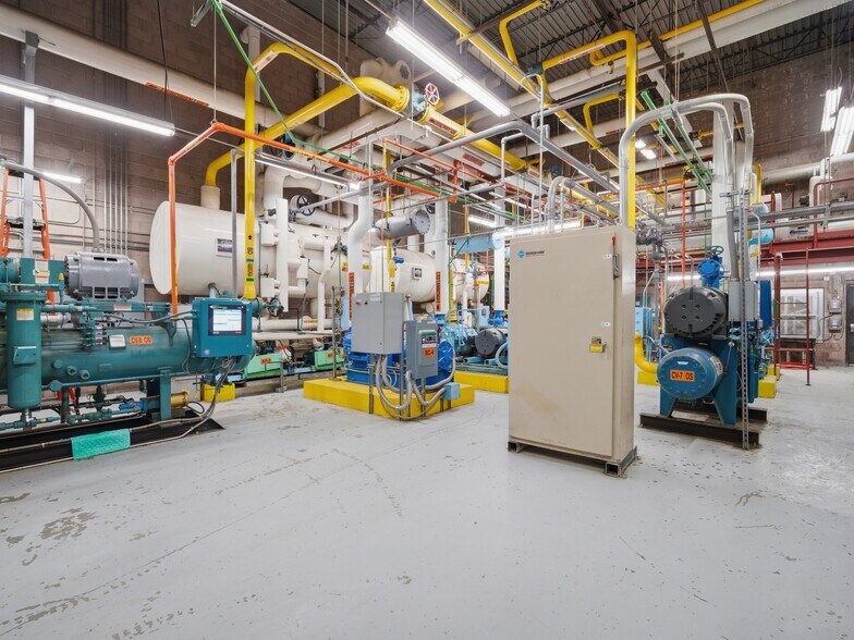 More Photos Of 563 Sandhill Ln, Grand Junction Refrigeration Cold Storage For Sale