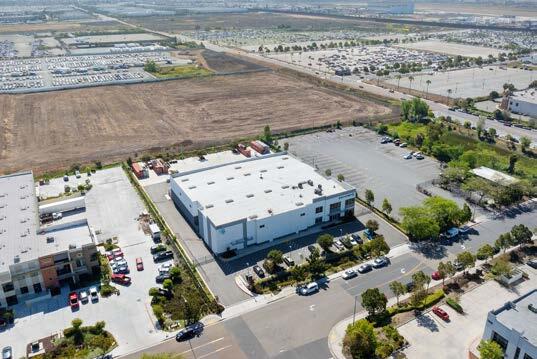 More Photos Of 2335 Siempre Viva Ct, San Diego Warehouse For Lease