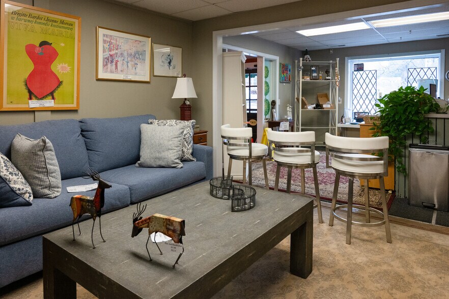 More Photos Of 700 Washington St, Hanover Freestanding For Sale