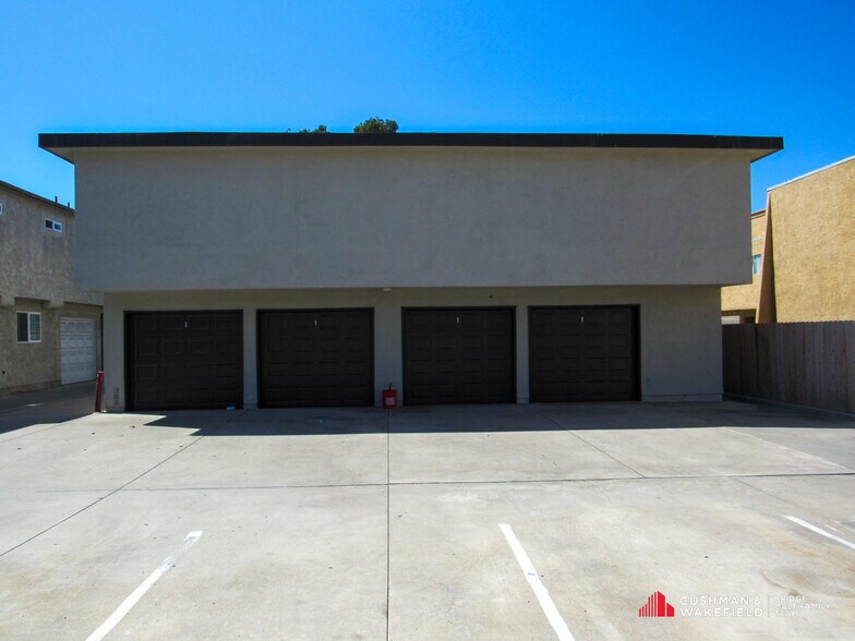 More Photos Of 16972 Lynn Ln, Huntington Beach Apartments For Sale