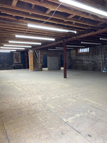 More Photos Of 1539 Covert St, Ridgewood Warehouse For Lease