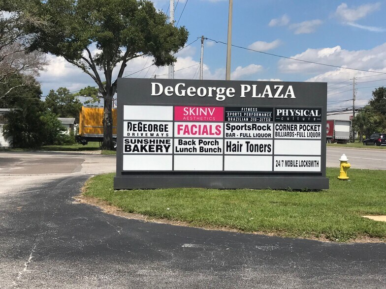 More Photos Of 12654-12734 Starkey Rd, Largo Storefront For Lease