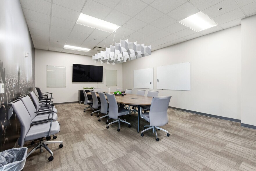 More Photos Of 2100 W Pleasant Grove Blvd, Pleasant Grove Office For Lease