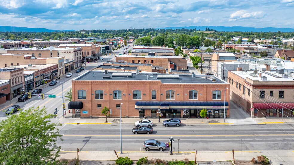 More Photos Of 17 2nd St E, Kalispell Storefront Retail Office For Sale