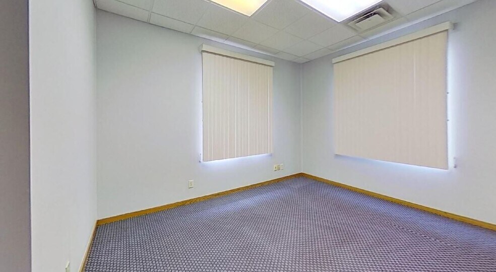 More Photos Of 2410 Woodlake Dr, Okemos Unknown For Lease