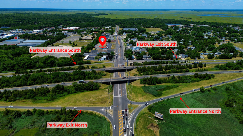 More Photos Of 46 Roosevelt Blvd, Marmora Office For Lease