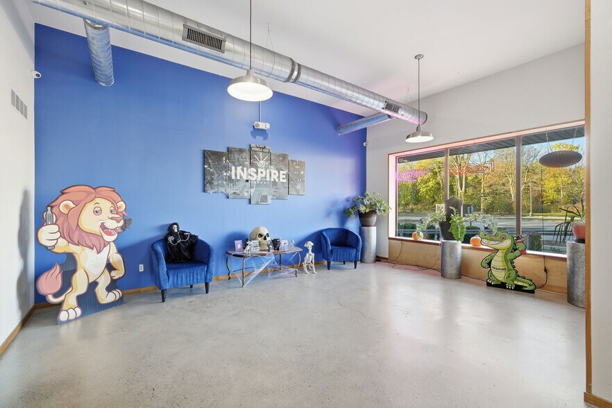 More Photos Of 4086 Davison Rd, Burton Freestanding For Sale