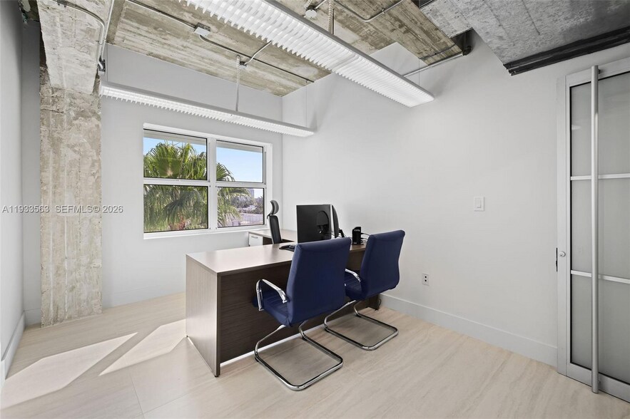 More Photos Of 605 Lincoln Rd, Miami Beach Office Residential For Sale