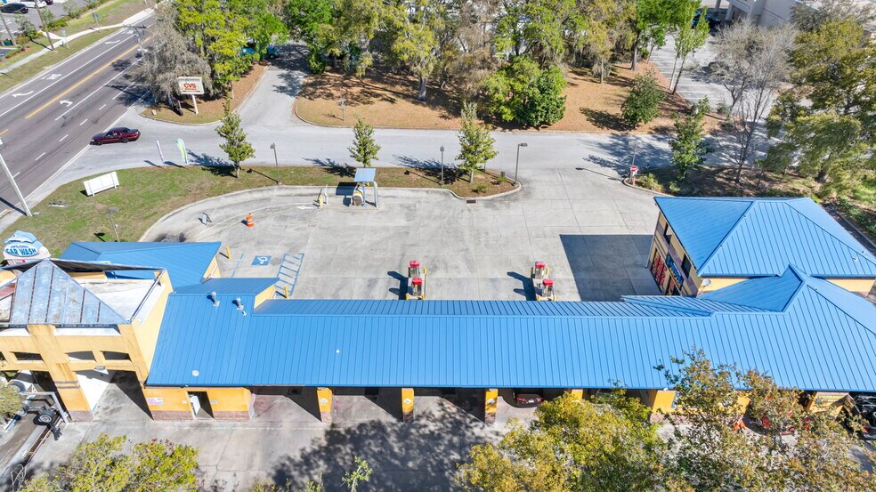More Photos Of 113 S Valrico Rd, Valrico Carwash For Sale