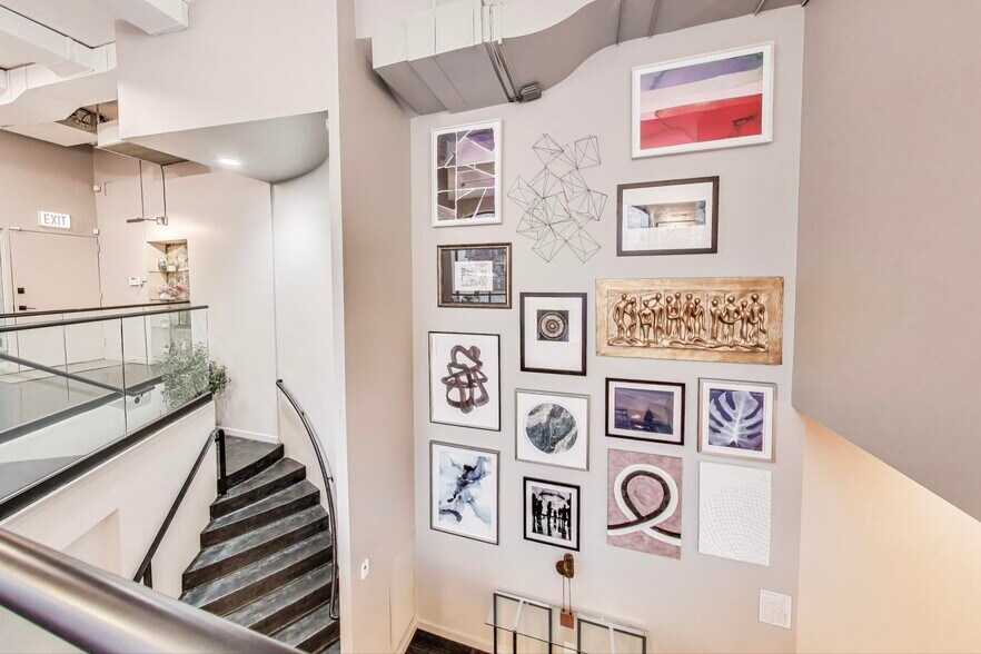 More Photos Of 730 N Wells St, Chicago Medical For Sale